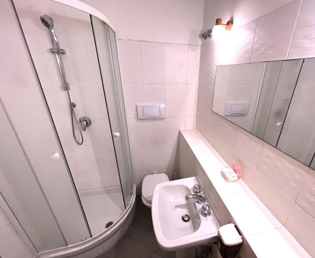 Booking Inn Settembre 95 罗马 外观 照片
